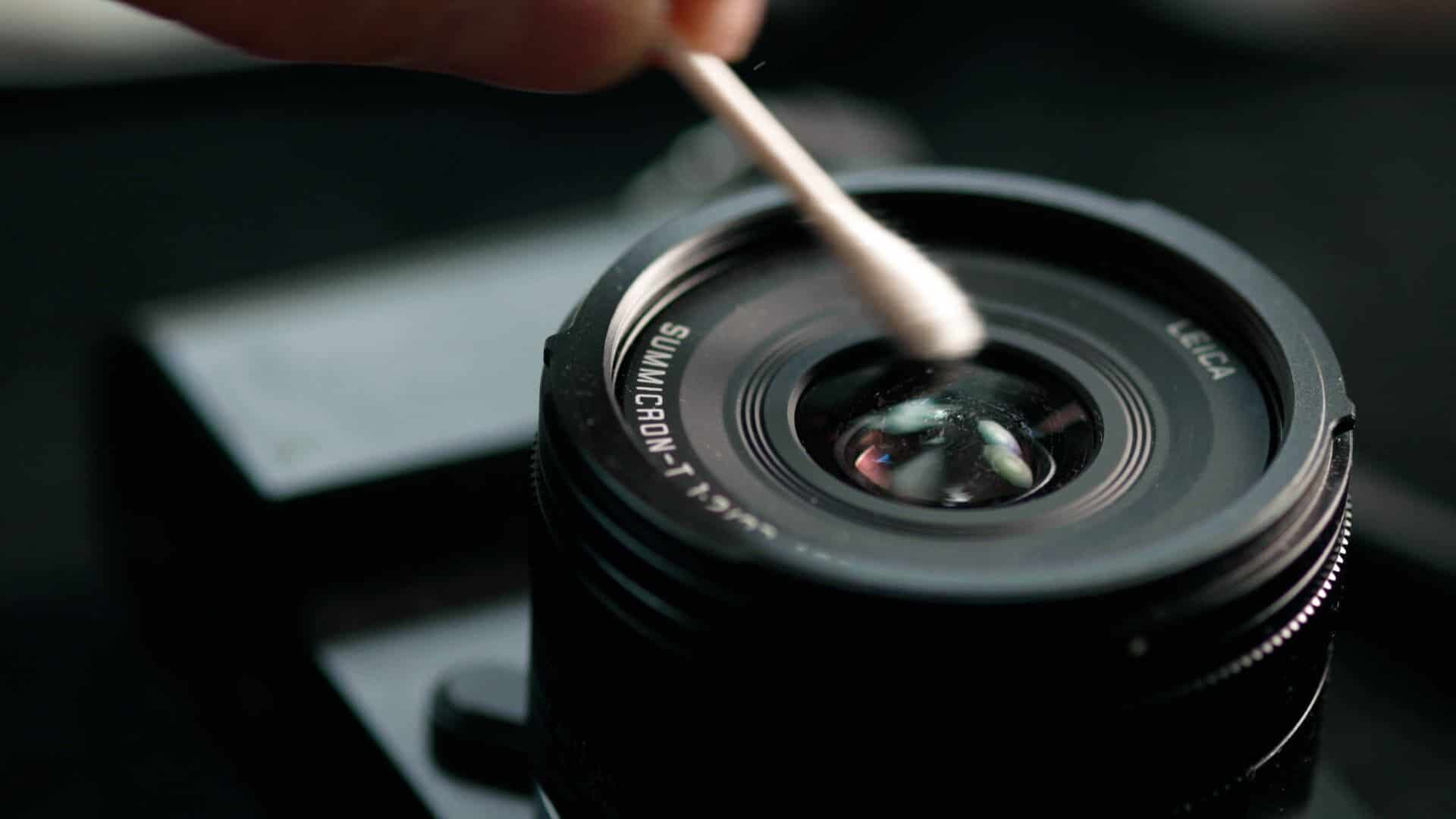 How to Clean a DSLR Lens