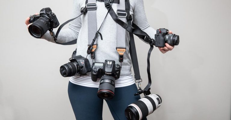 Check List of 5 Best Camera Straps in 2022!
